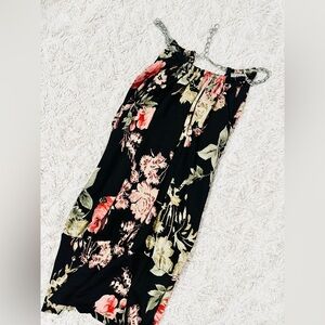Chain Detail Floral Black Top